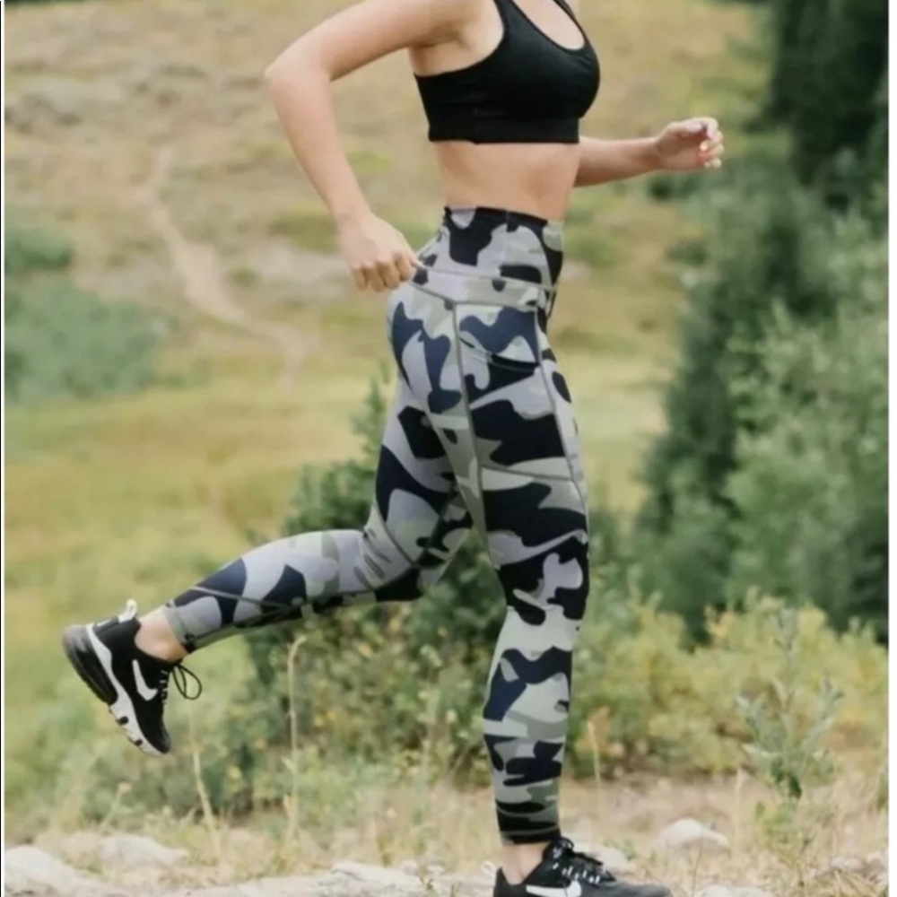 ZYIA Leggings